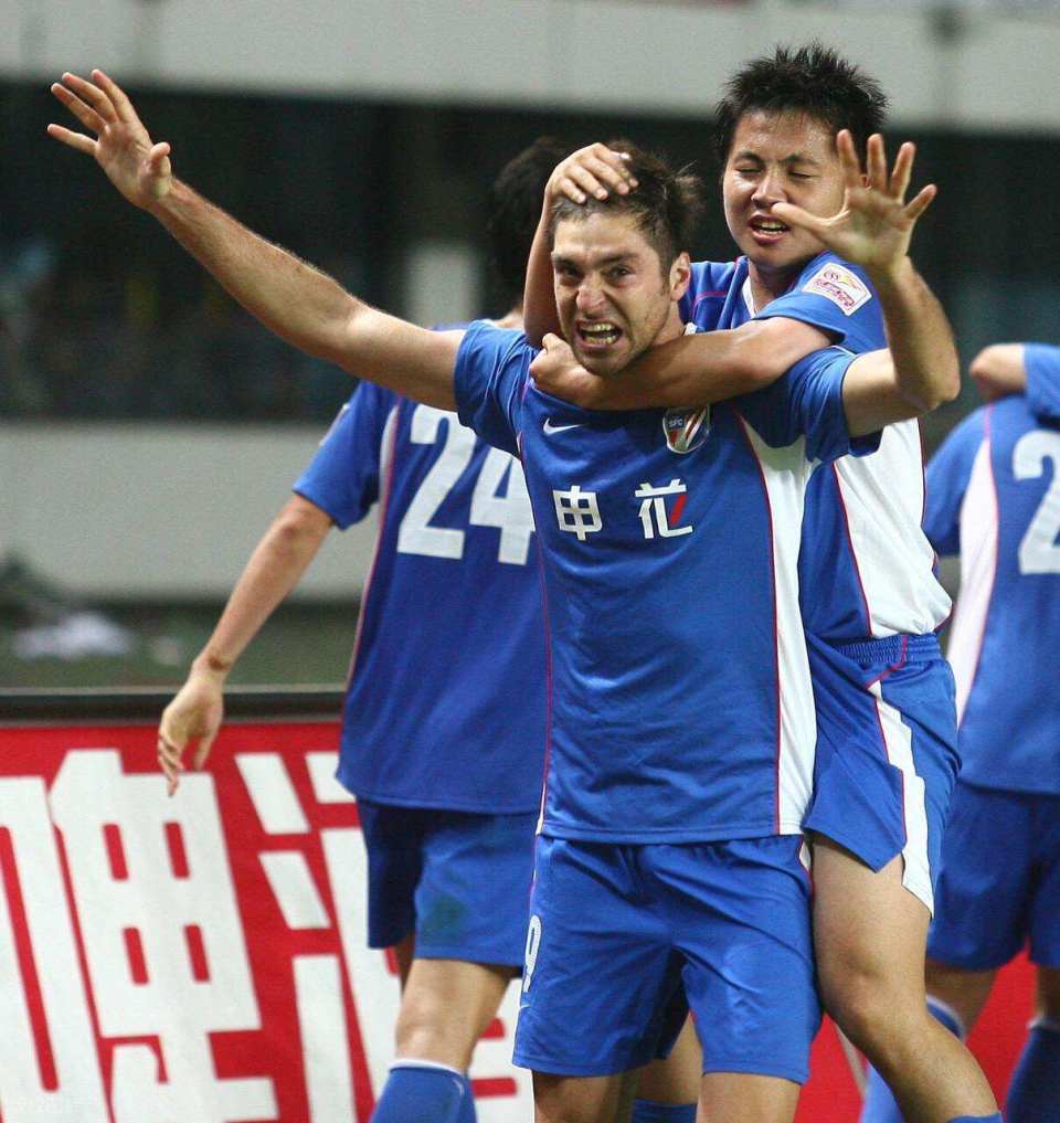 和奥斯卡两, 有问题, 连战不胜的 和奥斯卡两, 有问题, 连战不胜的