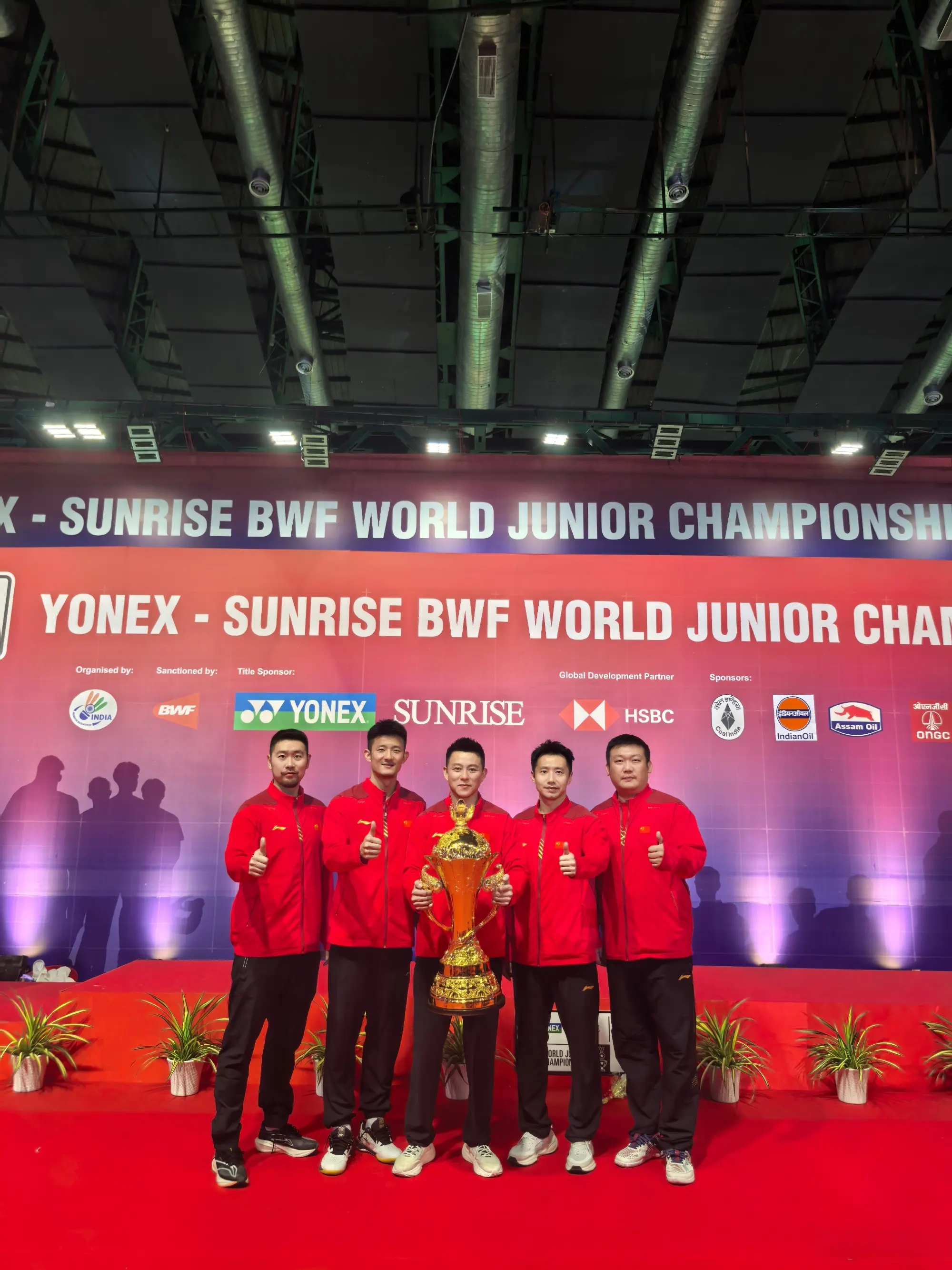 夺得, 队贡献了致 夺得, 队贡献了致